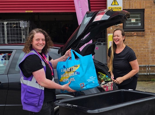 St Lukes Donation Day Volunteer