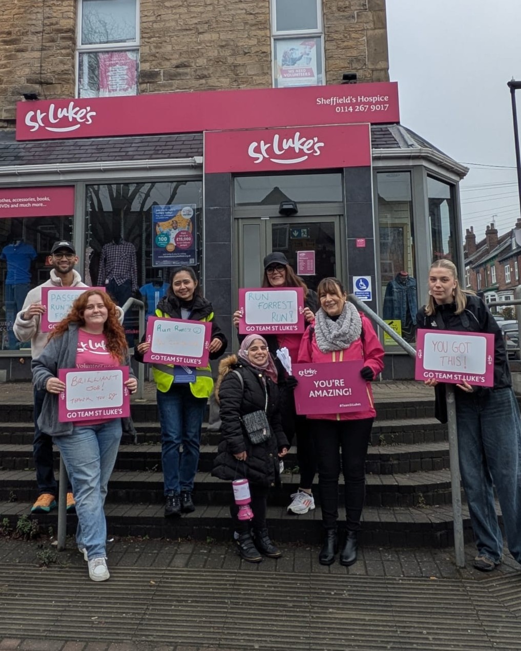 St-Lukes-Sheffield-Half-Marathon-2025-Comms-(59)27fe894a-559d-4dcc-8d0c-fdf18f2c56ea.jpg
