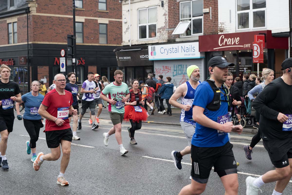 St-Lukes-Sheffield-Half-Marathon-2025-Ellie-(17)889ca12c-d98f-4690-af36-e290b9629f11.jpg