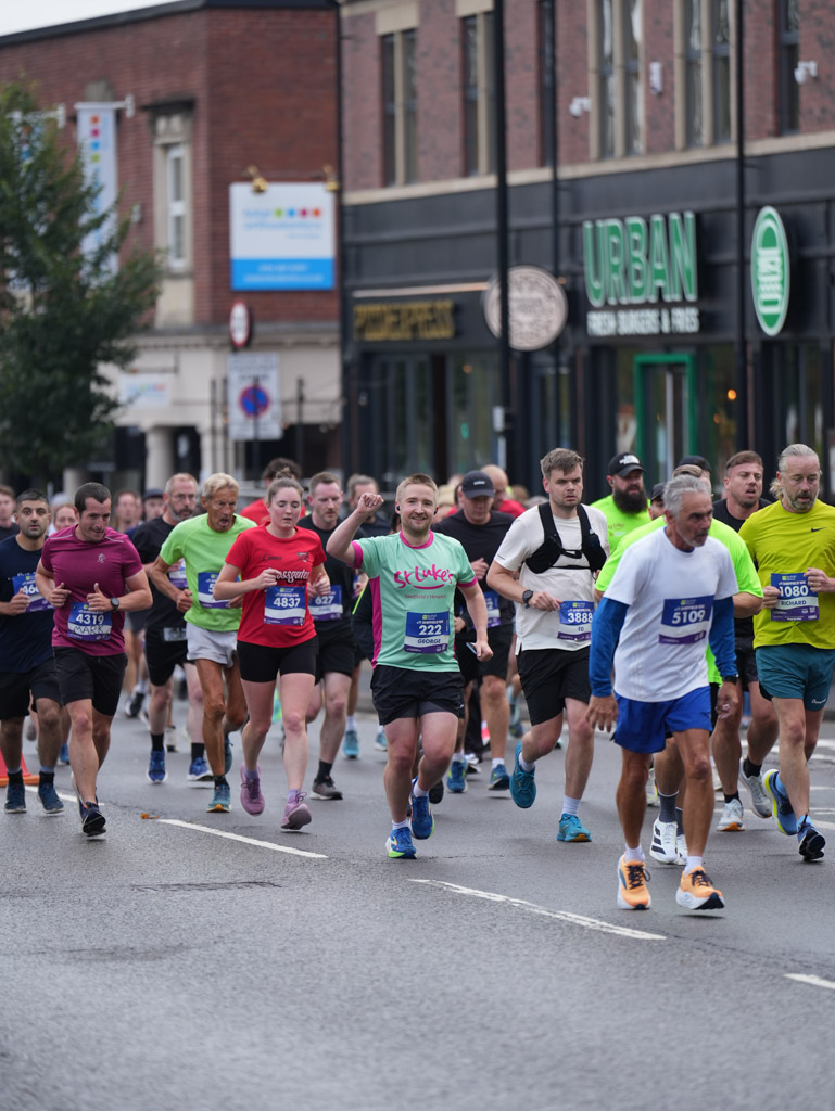 St-Luke's-Sheffield-10K-2025-Resized-272f86d562f-62b0-435a-9d6f-841319c97464.jpg