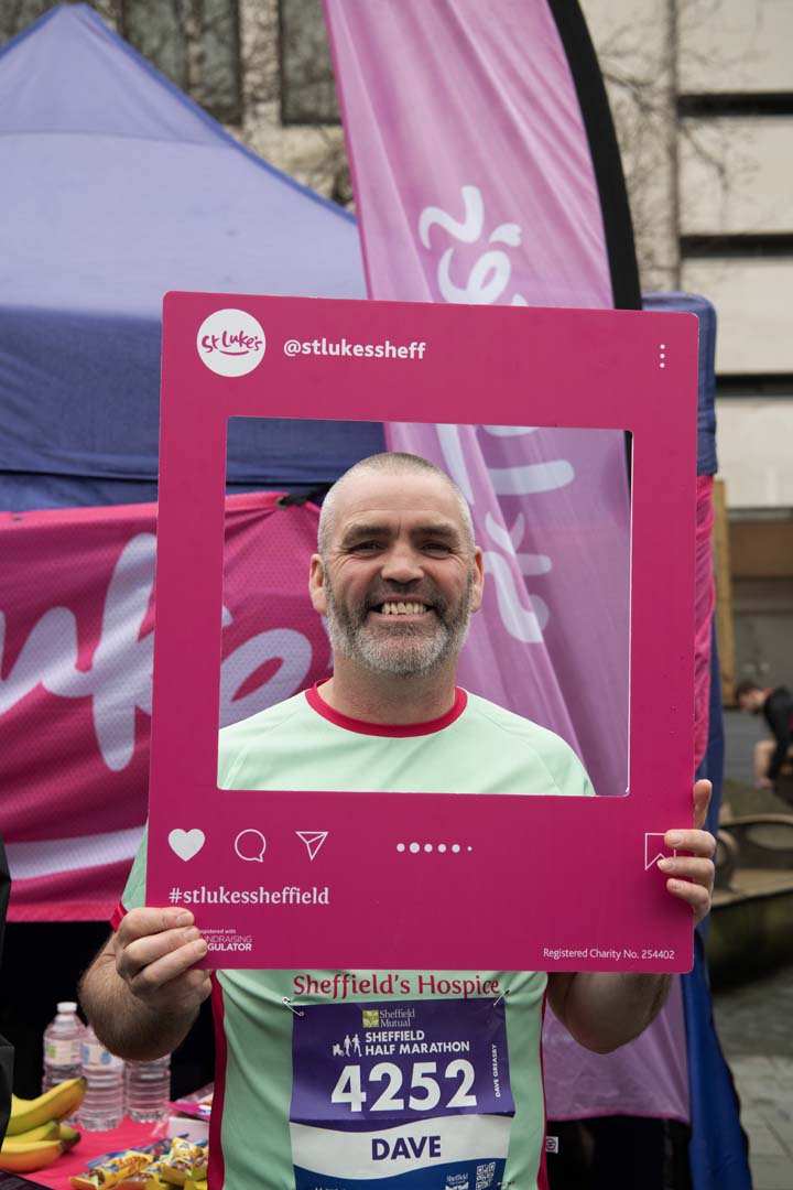 St-Lukes-Sheffield-Half-Marathon-2025-Louise-Resized-2-(59)67ea0c7c-383d-4571-9caa-980778bbc2c9.jpg