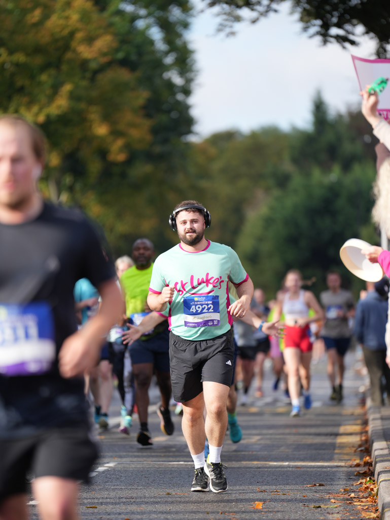 St-Luke's-Sheffield-10K-2025-Resized-15319c05820-82ec-4b04-bb31-29755fec02c8.jpg