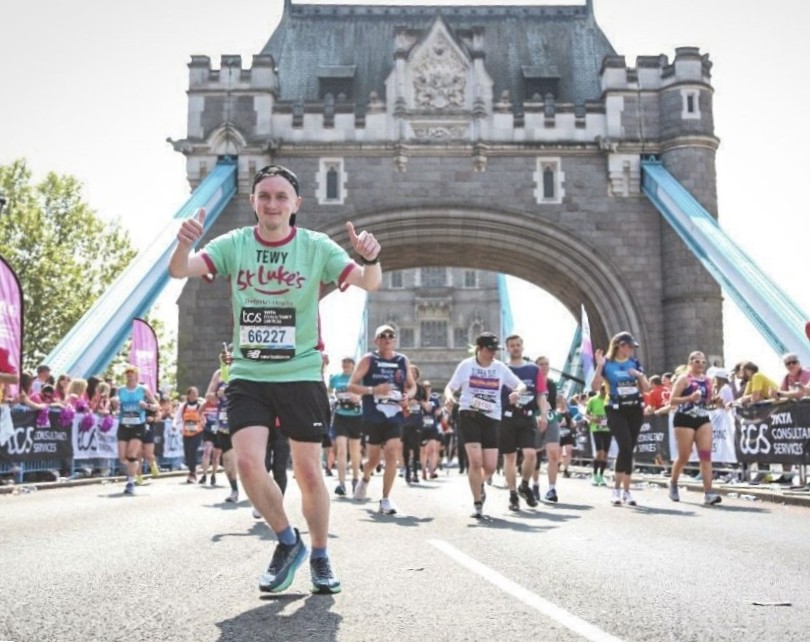 London Marathon Reece Tew (6).jpeg (1)