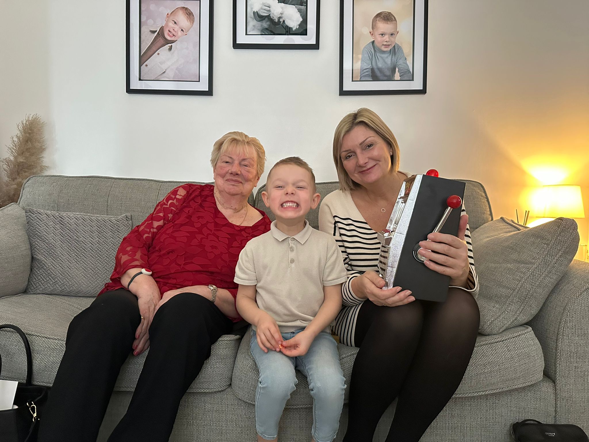 Ann, Albie & Kate.jpg