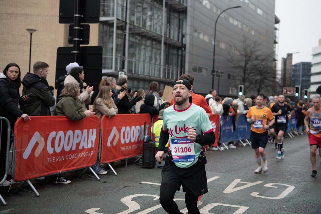St-Lukes-Sheffield-Half-Marathon-2025-Louise-Resized-2-(10)297f02ce-cbe8-46e7-a3e3-11ecf05b0a9d.jpg