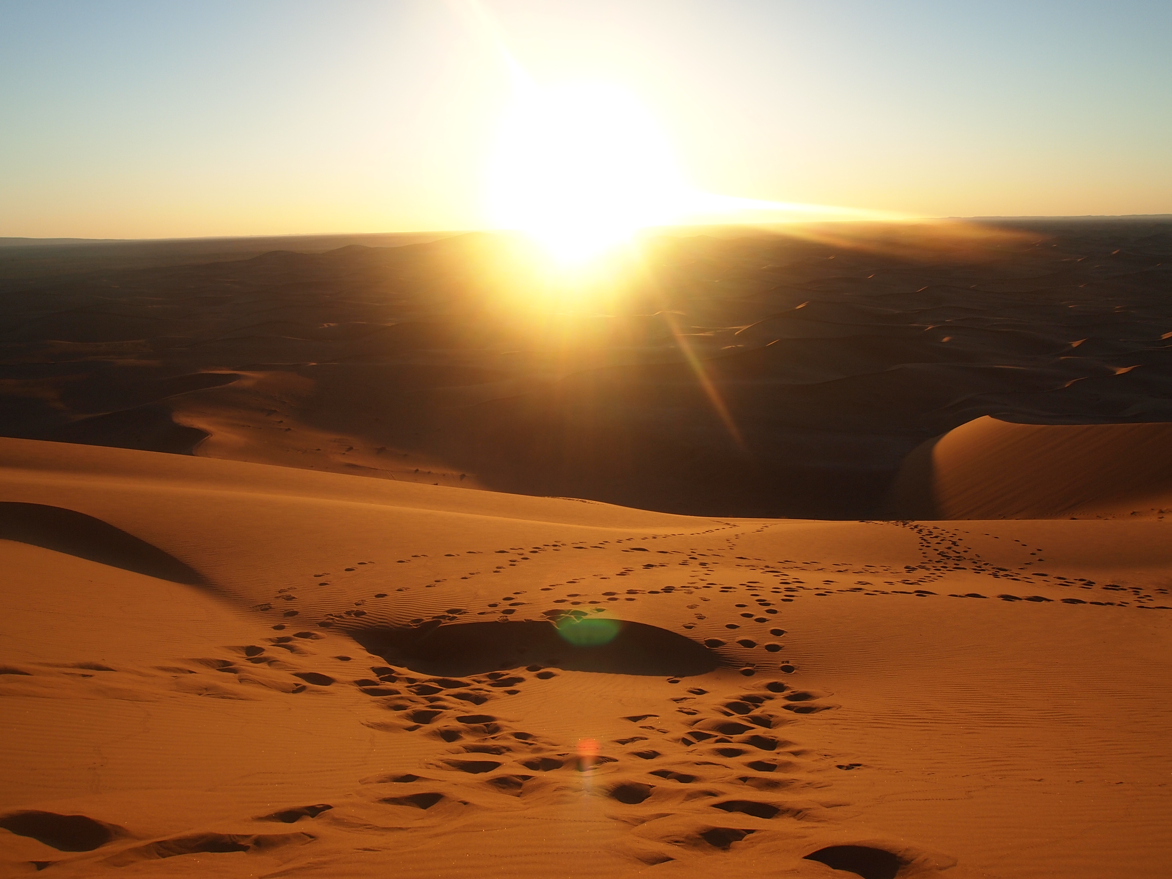 Morocco-Sahara-Desert-18fe58b98c-337d-4237-a6f3-76aa69202cba.jpg
