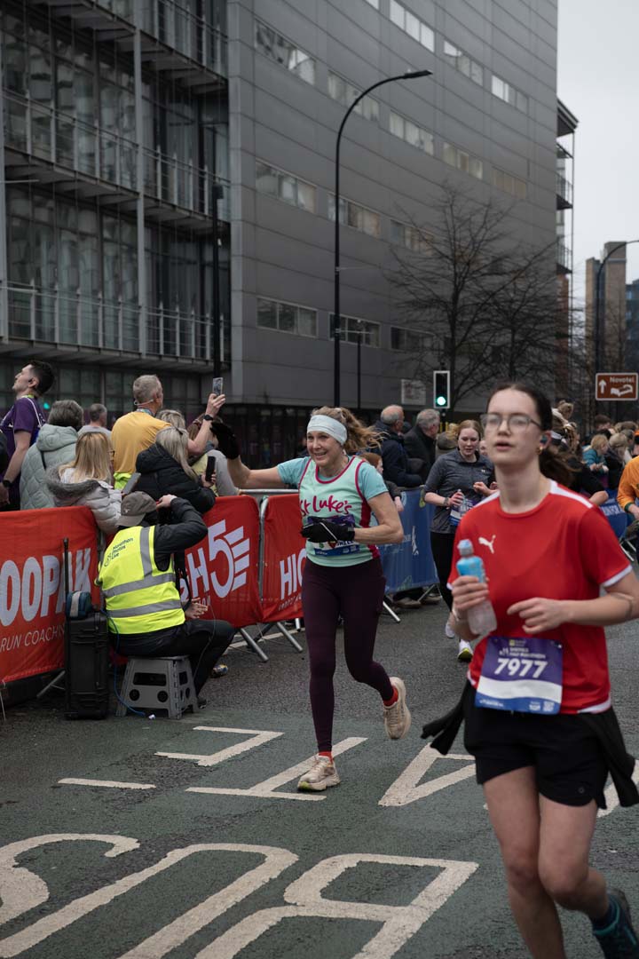 St-Lukes-Sheffield-Half-Marathon-2025-Louise-Resized-2-(26)1ceb5360-f458-40d4-b2ff-0445e68f6e22.jpg