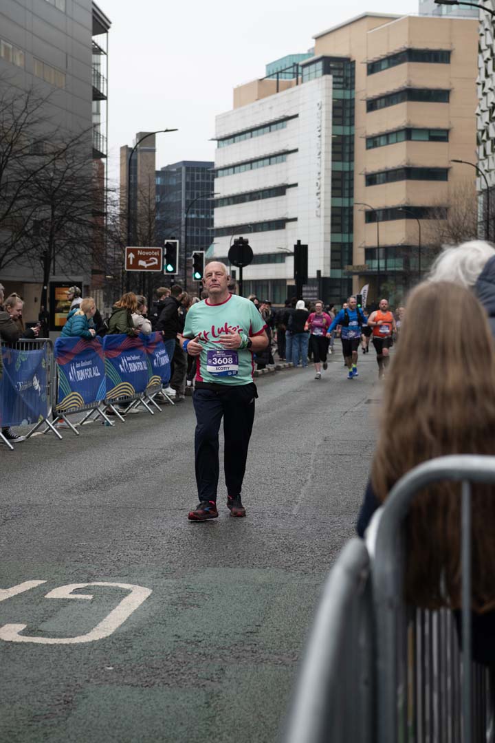 St-Lukes-Sheffield-Half-Marathon-2025-Louise-Resized-2-(35)e7c9dcda-0df0-485f-a95a-aaf32af44e87.jpg