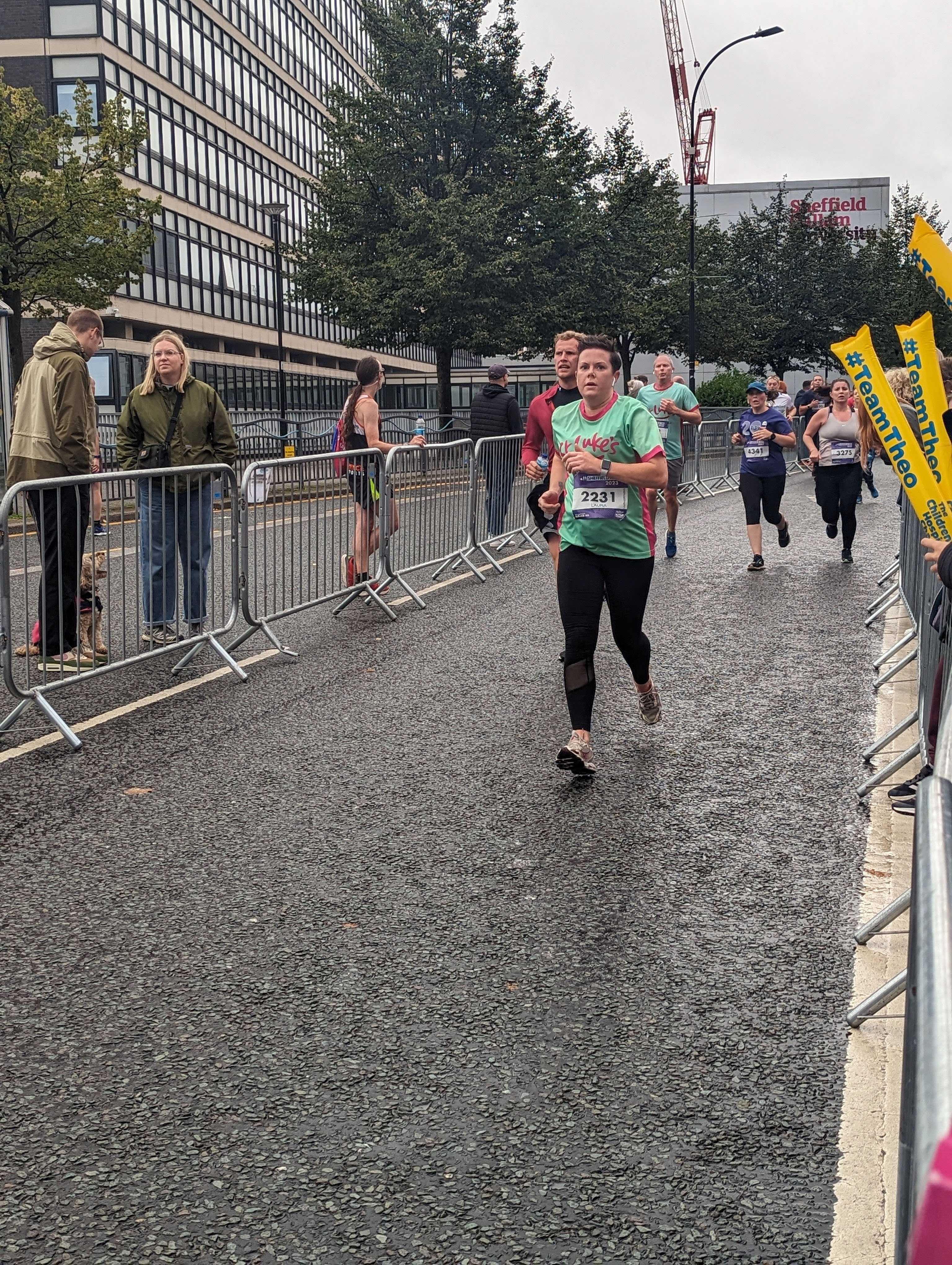 Sheffield-10k-2023050.jpg