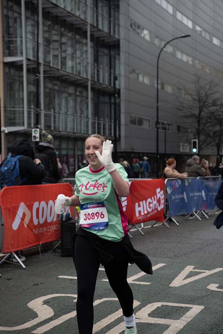 St-Lukes-Sheffield-Half-Marathon-2025-Louise-Resized-2-(34)c7b1374f-9417-40b1-a798-733c0b04c2bd.jpg
