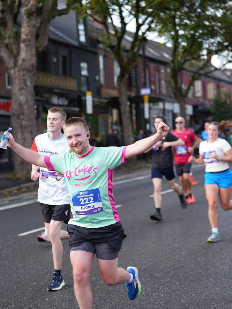 St-Luke's-Sheffield-10K-2025-Resized-139cc34eb0a-fc71-4bcc-a6e3-ea0d61b27adc.jpg