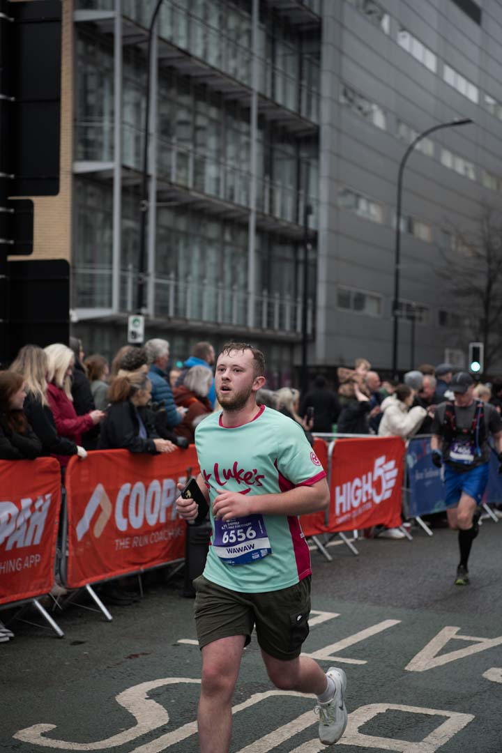 St-Lukes-Sheffield-Half-Marathon-2025-Louise-Resized-2-(19)35b02a70-a008-4b5e-8530-87f5b3170d79.jpg