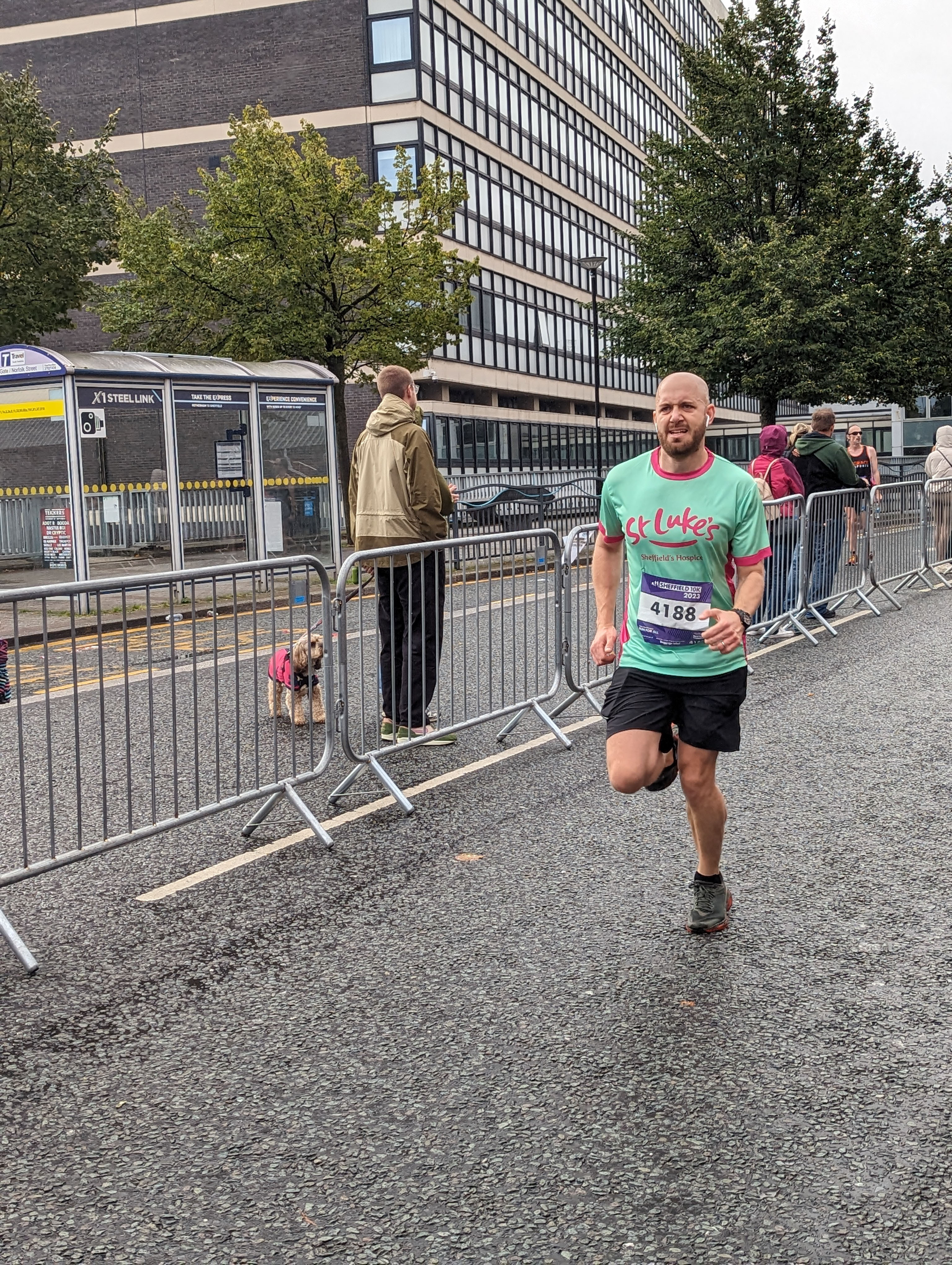 Sheffield-10k-2023007.jpg