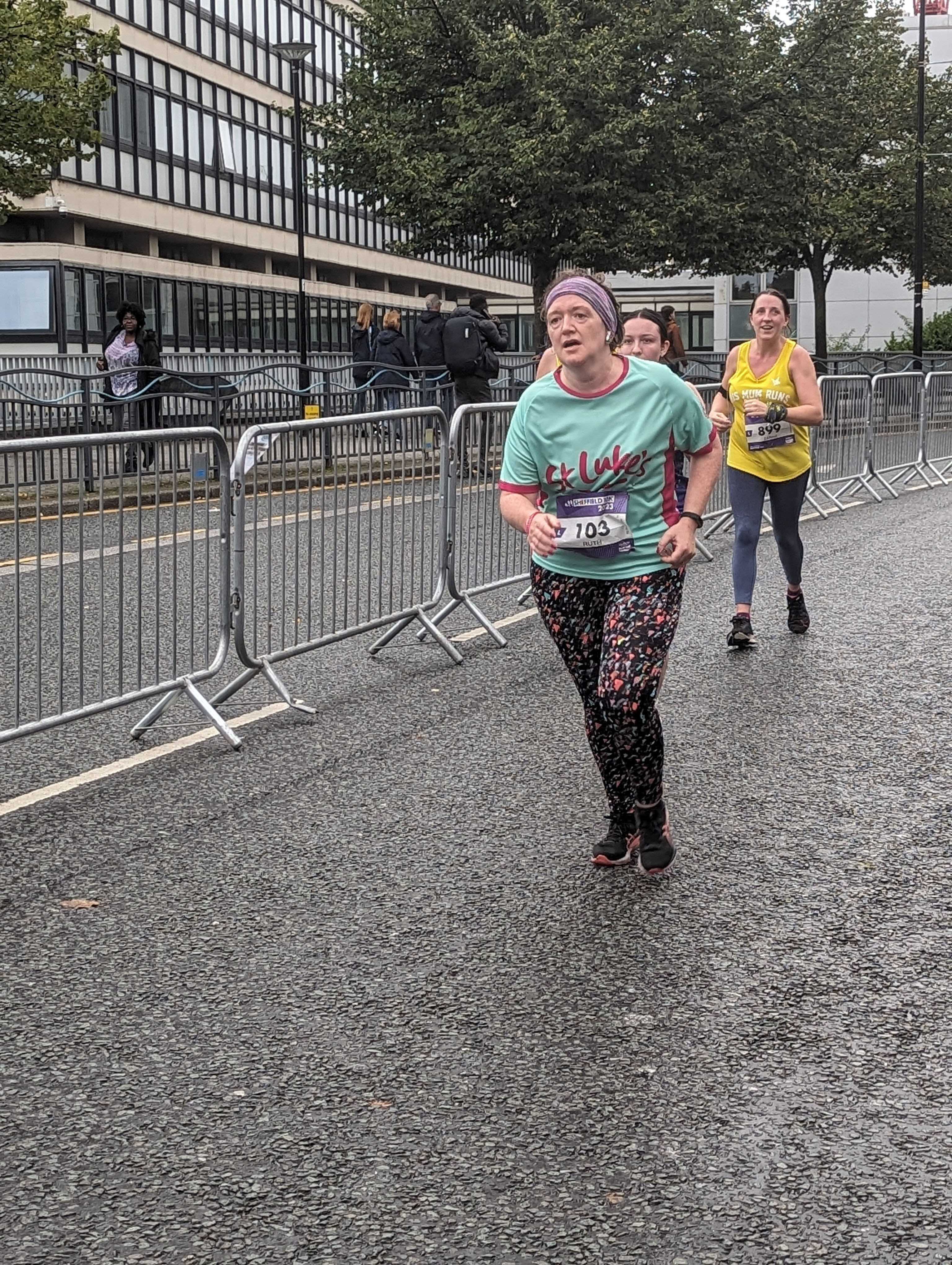 Sheffield-10k-2023035.jpg