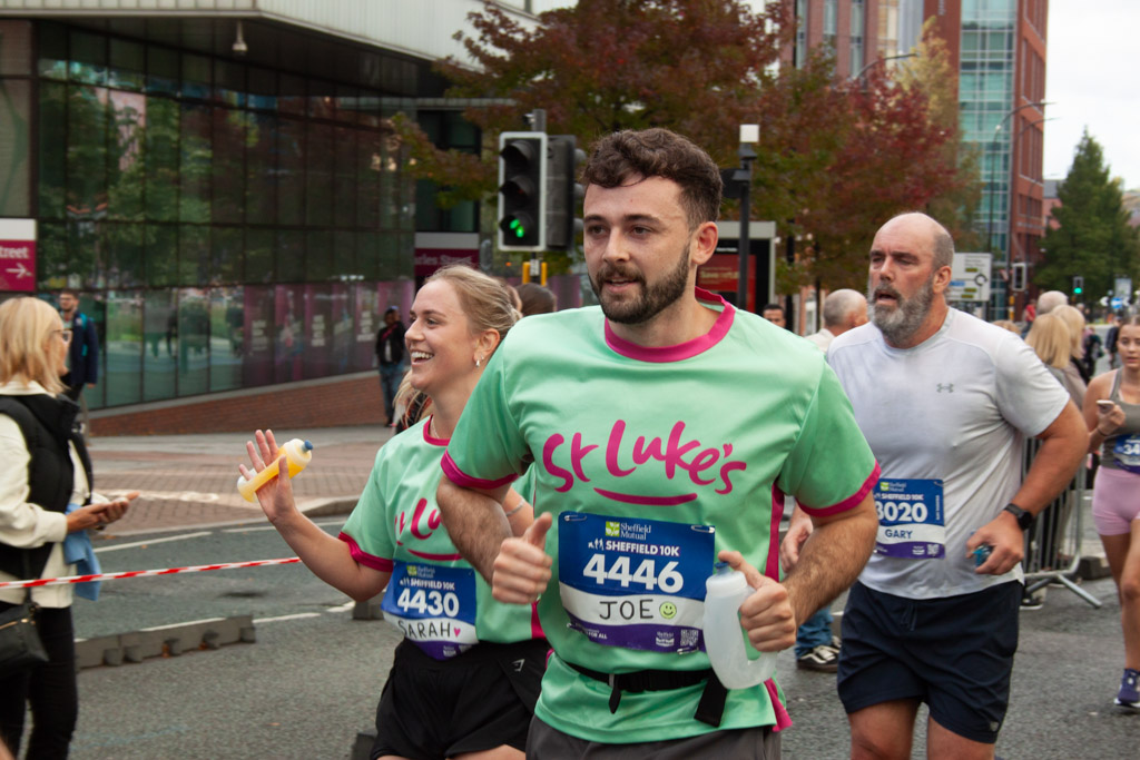 St-Luke's-Sheffield-10K-2025-Resized-0866ac0163a-6ae3-49ff-adf4-3873ffcb93fb.jpg