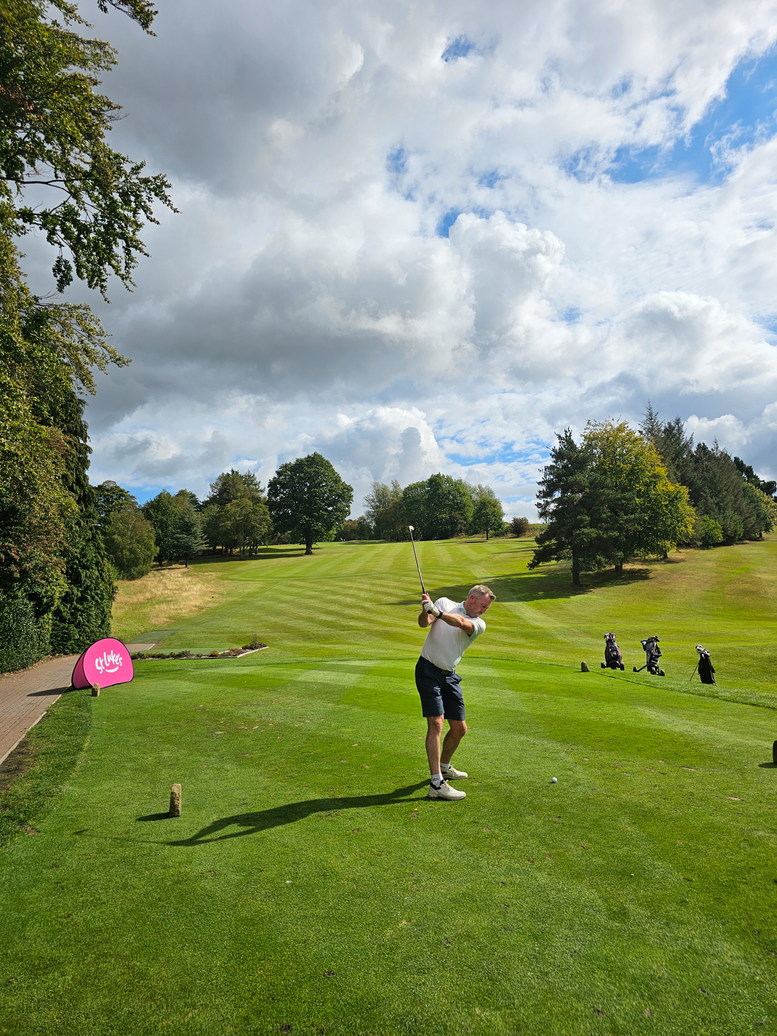 St-Luke's-Golf-Day-2025-Resized-13414e7bf1e-8fe6-4ffc-b743-41110d0ba89f.jpg